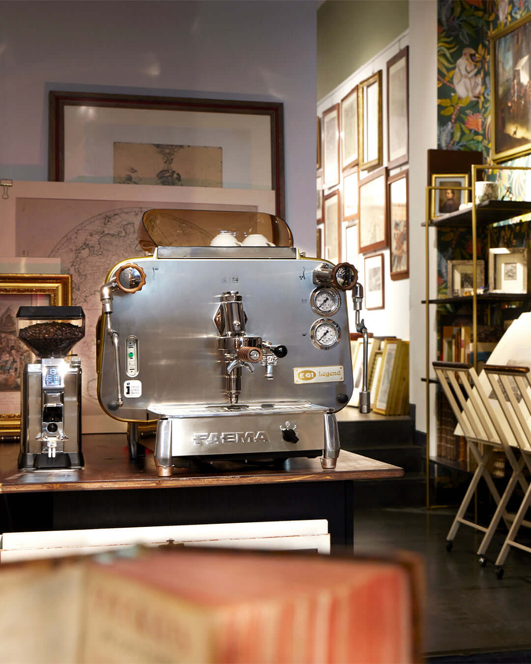 Faema E61 Cult – Ikonisk Espressomaskine til Hjemmet - BloomVik