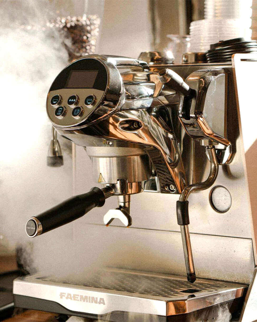 Faema Faemina – Professionel italiensk espresso i dit eget hjem - BloomVik